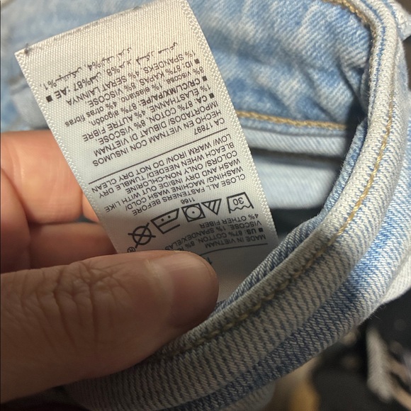 Old Navy Rockstar Super Skinny stretchy jeans some signs of wear 12 mid rise. - Picture 8 of 9